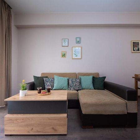Gg Home - Cozy 1 Bedroom Apartment On Kazbegi Avenue 15 Tbilisi Esterno foto