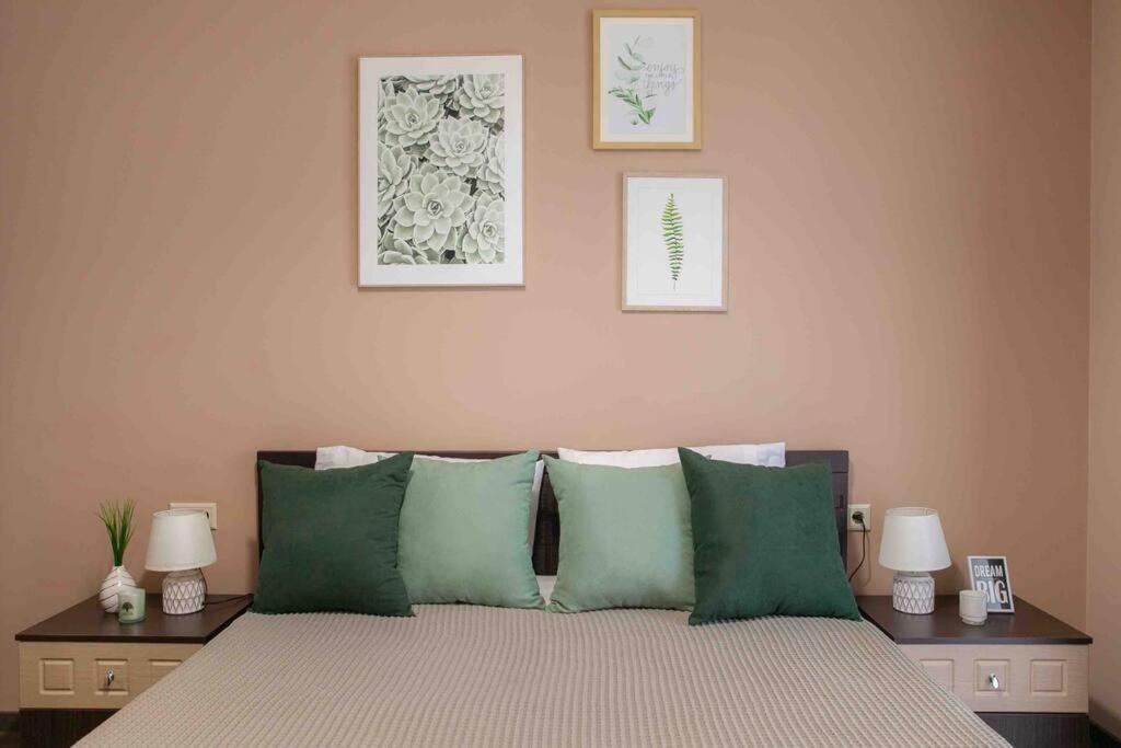 Gg Home - Cozy 1 Bedroom Apartment On Kazbegi Avenue 15 Tbilisi Esterno foto