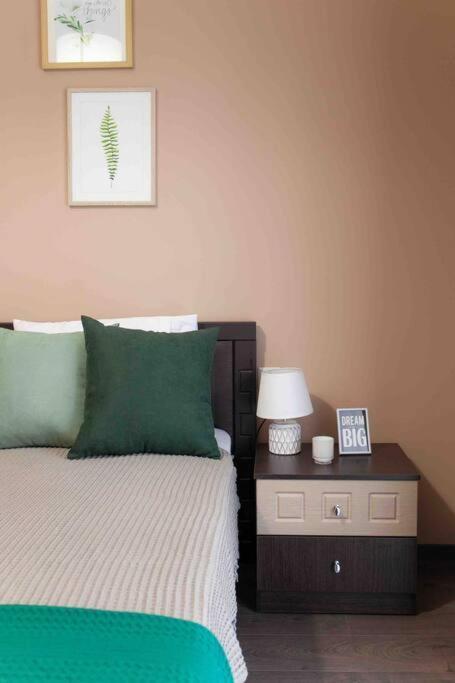 Gg Home - Cozy 1 Bedroom Apartment On Kazbegi Avenue 15 Tbilisi Esterno foto