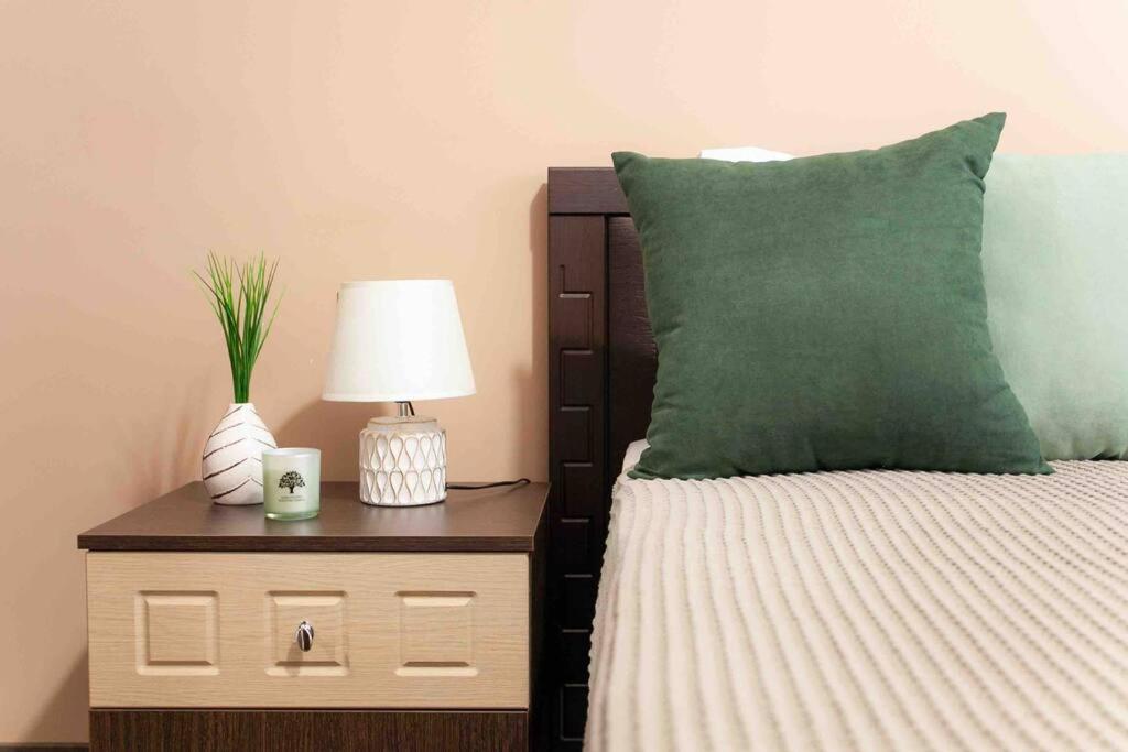 Gg Home - Cozy 1 Bedroom Apartment On Kazbegi Avenue 15 Tbilisi Esterno foto