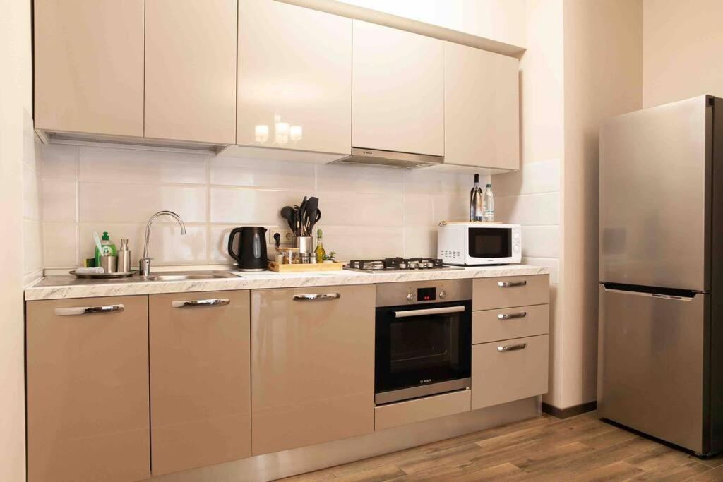 Gg Home - Cozy 1 Bedroom Apartment On Kazbegi Avenue 15 Tbilisi Esterno foto