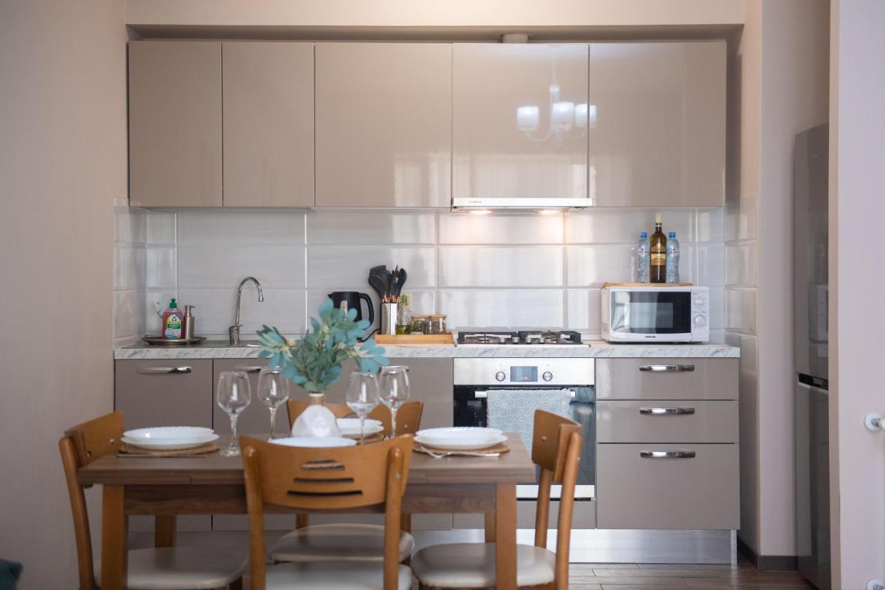 Gg Home - Cozy 1 Bedroom Apartment On Kazbegi Avenue 15 Tbilisi Esterno foto